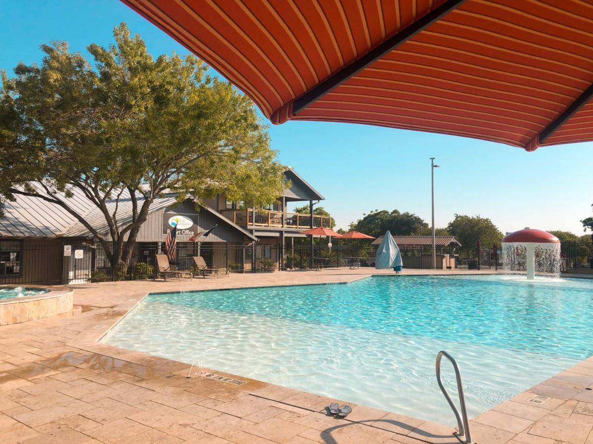 Hotel Sun Outdoors Texas Hill Country New Braunfels Exteriér fotografie